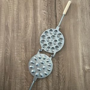 Pastry Mold